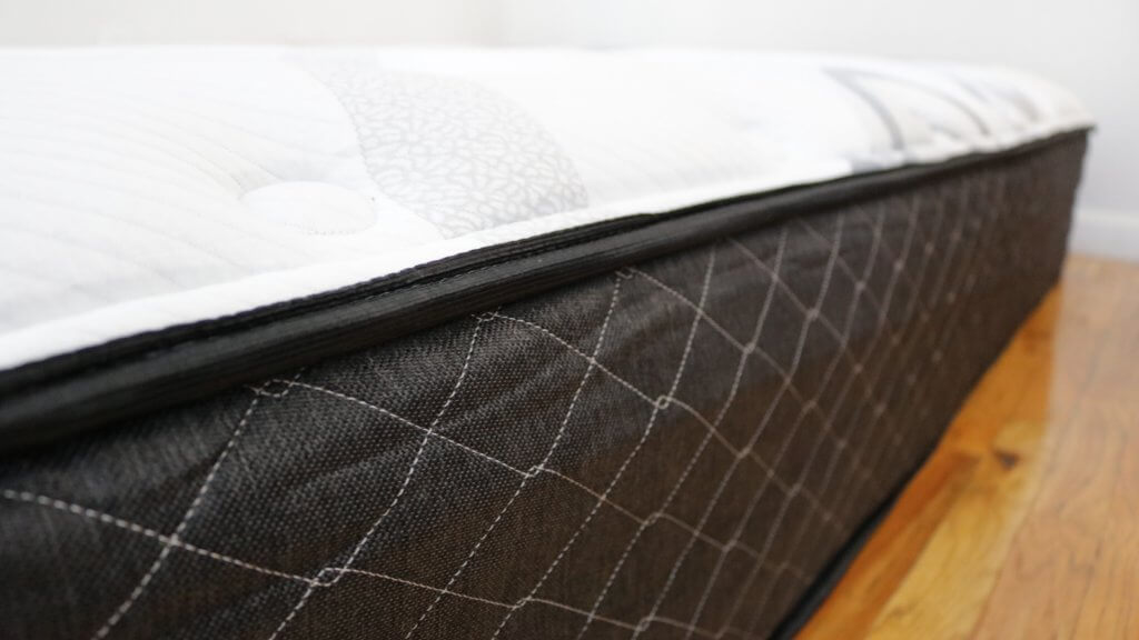 Luft Mattress Review, Luft Review, Mattress Reviews, Online mattress reviews